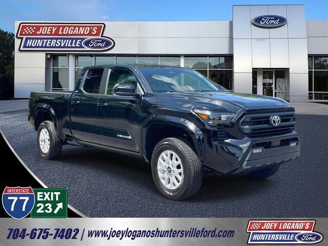 2024 Toyota Tacoma SR5 — photo 1 of 3