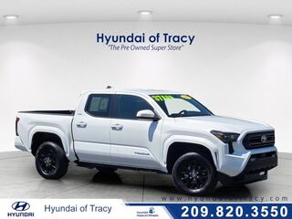 2025 Toyota Tacoma 4WD SR5