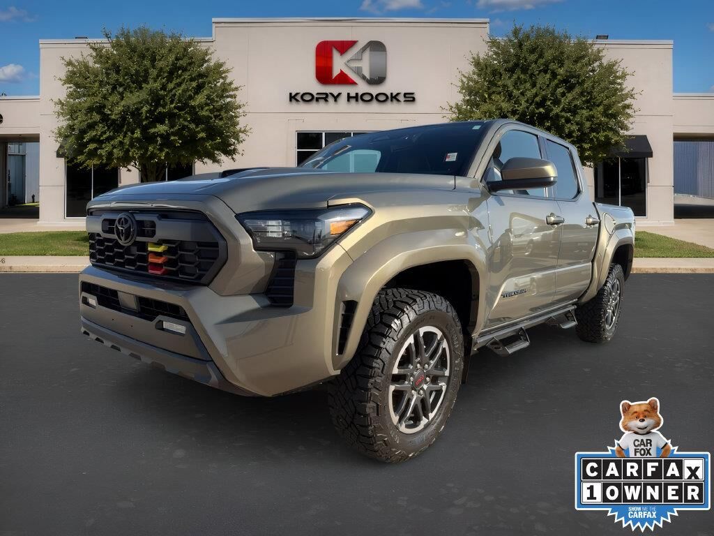 2024 Toyota Tacoma TRD Sport — photo 1 of 1