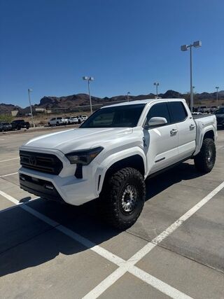 2026 Toyota Tacoma 4WD SR5