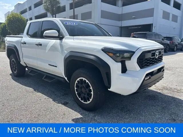 2024 Toyota Tacoma SR5