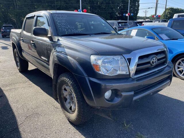 2009 Toyota Tacoma V6 — photo 1 of 1