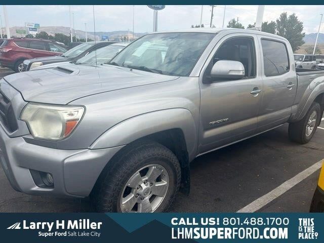 2014 Toyota Tacoma V6 — photo 1 of 6