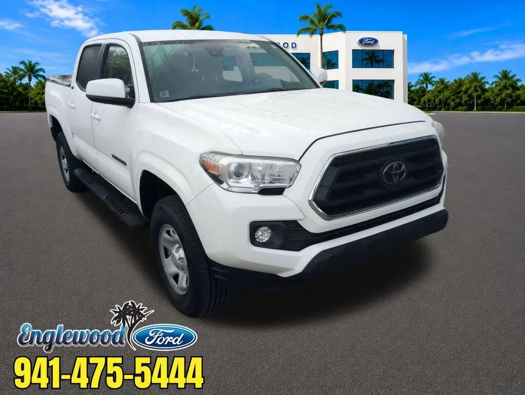 2022 Toyota Tacoma SR5 — photo 1 of 13
