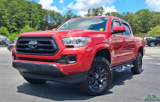 2022 Toyota Tacoma SR