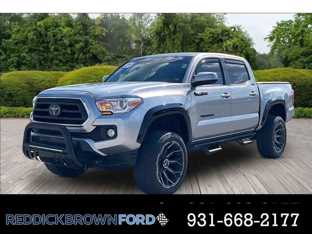 2021 Toyota Tacoma SR5 — photo 1 of 13
