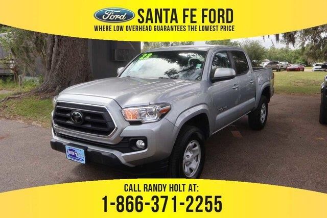 2023 Toyota Tacoma SR5 — photo 1 of 13