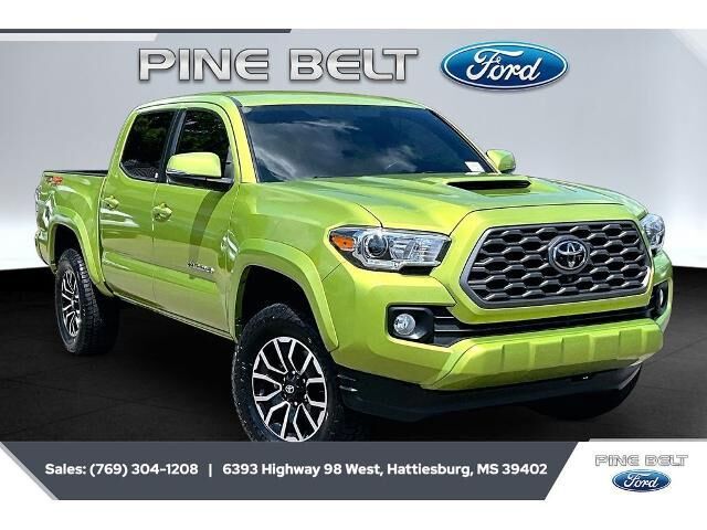 2023 Toyota Tacoma TRD Sport — photo 1 of 13