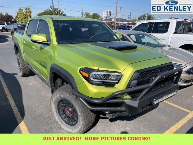 2022 Toyota Tacoma TRD Pro