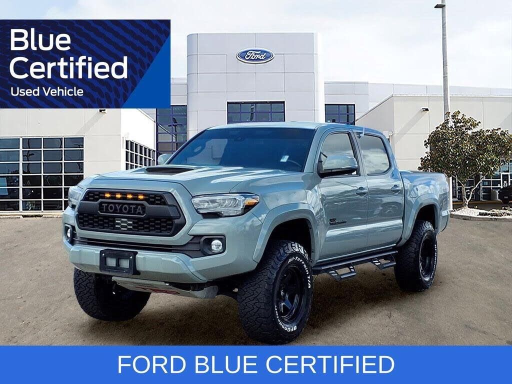 2023 Toyota Tacoma TRD Sport — photo 1 of 1