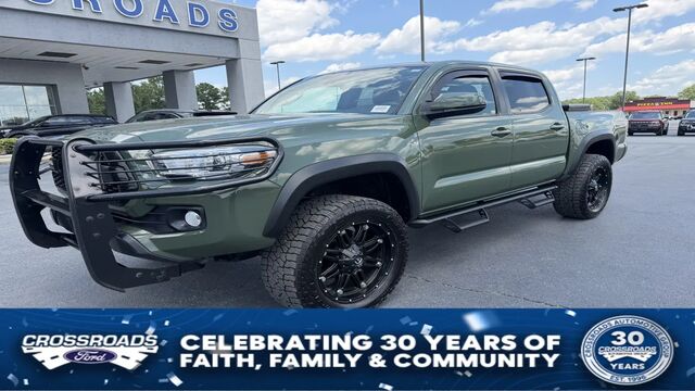 2022 Toyota Tacoma TRD Off-Road
