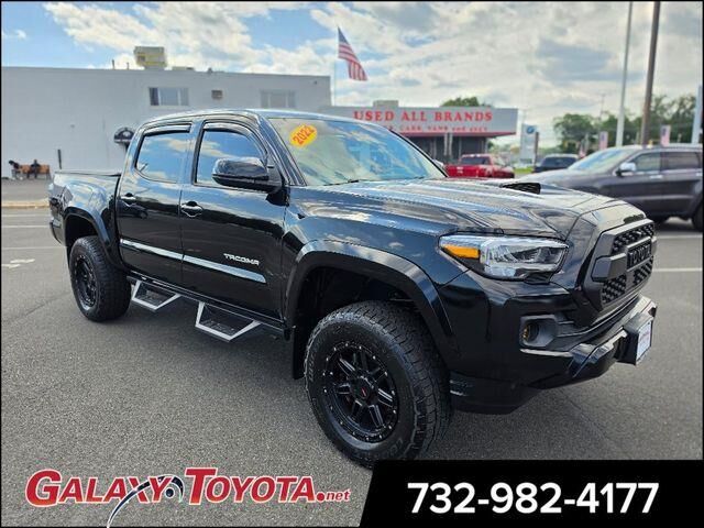 2022 Toyota Tacoma TRD Sport