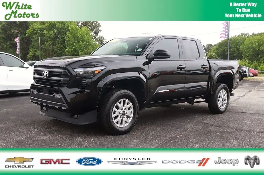 2025 Toyota Tacoma SR5