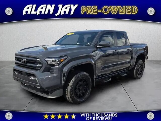 2026 Toyota Tacoma SR5 — photo 1 of 13