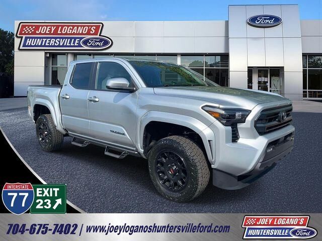 2026 Toyota Tacoma SR5 — photo 1 of 13