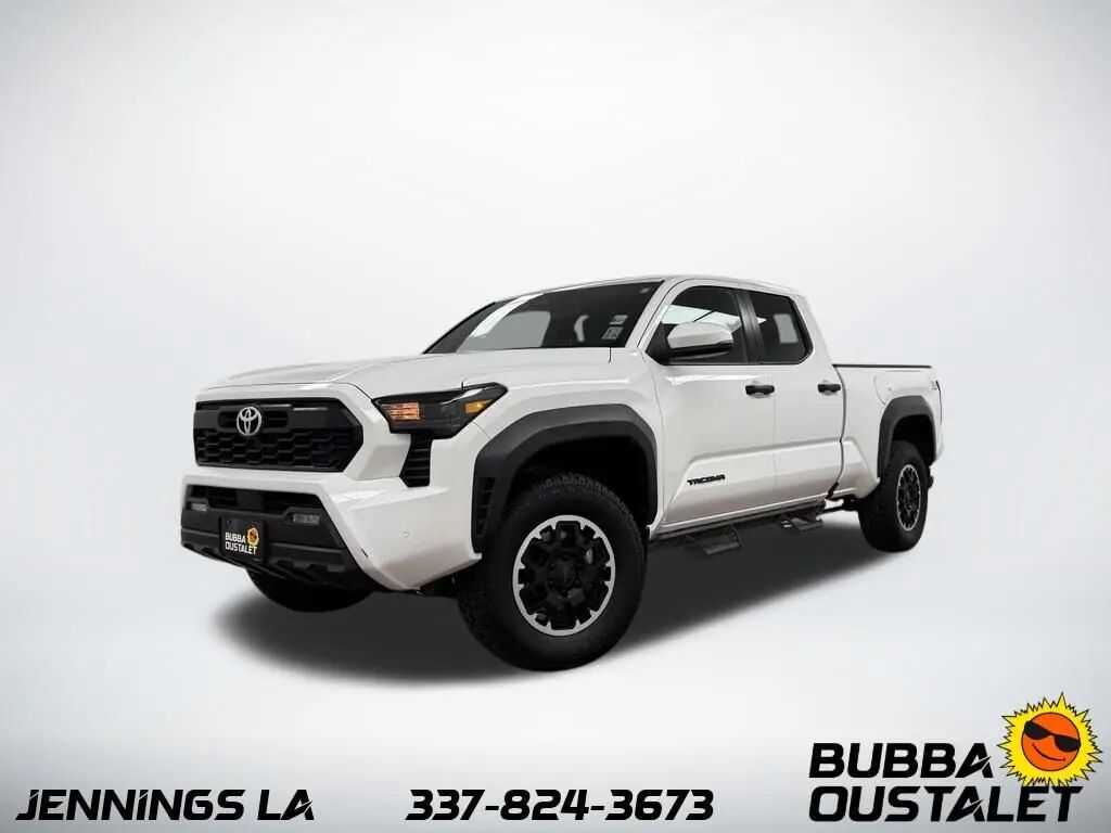2024 Toyota Tacoma TRD Off-Road — photo 1 of 13