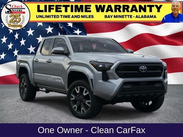 2025 Toyota Tacoma SR5 — photo 1 of 10