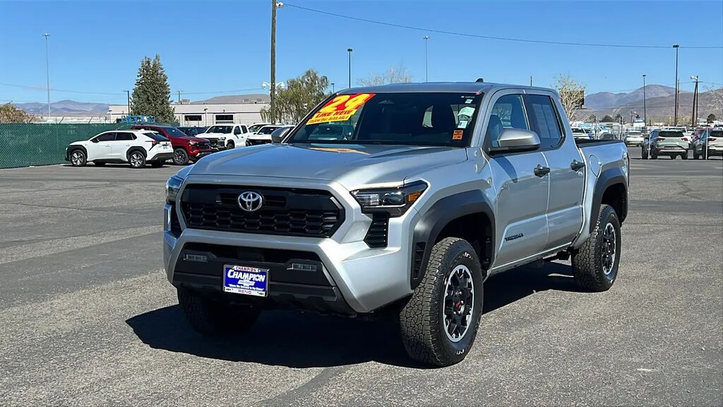 2024 Toyota Tacoma SR5