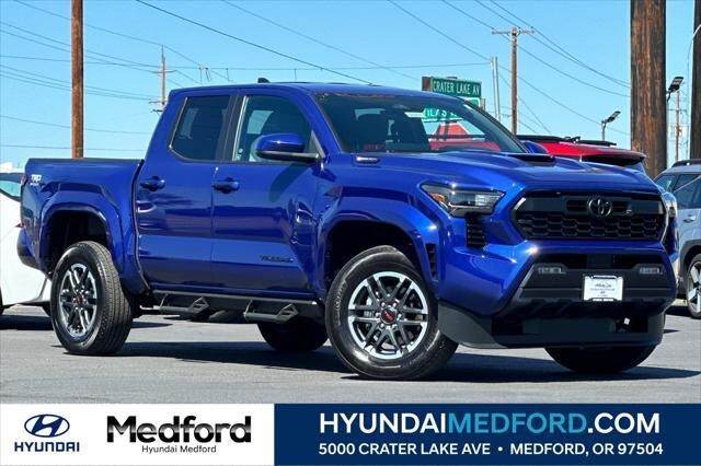 2025 Toyota Tacoma TRD Pro HV — photo 1 of 13
