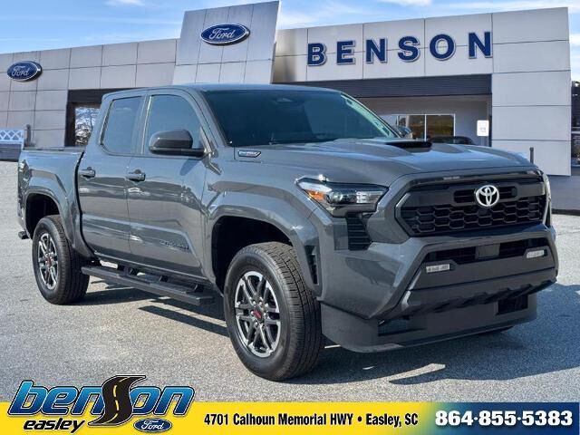 2025 Toyota Tacoma TRD Sport HV