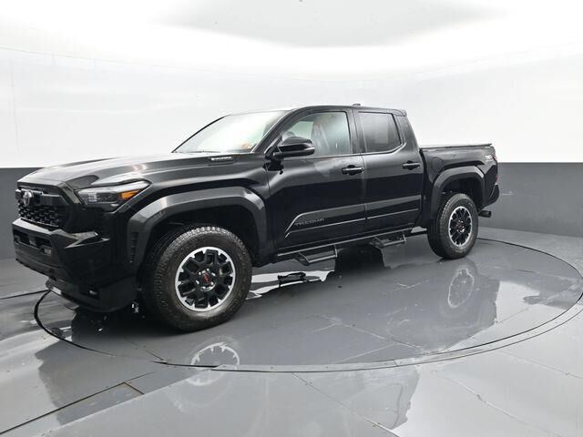 2025 Toyota Tacoma TRD Sport HV