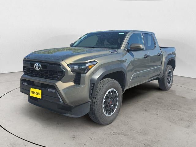 2025 Toyota Tacoma TRD Sport HV