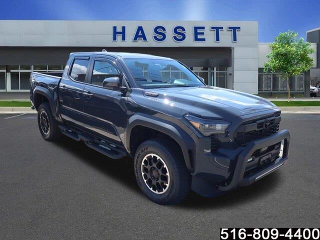 2026 Toyota Tacoma TRD Sport HV