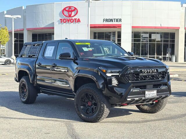 2025 Toyota Tacoma TRD Sport HV