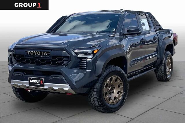 2025 Toyota Tacoma Limited HV