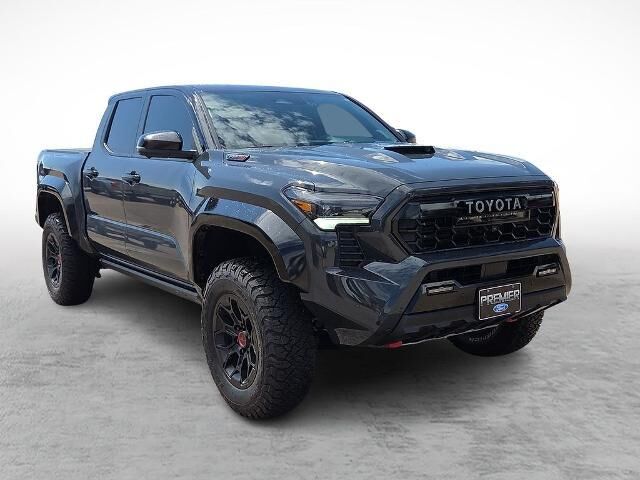 2026 Toyota Tacoma TRD Sport HV