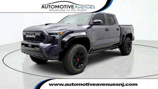 2024 Toyota Tacoma 4WD TRD Pro Hybrid