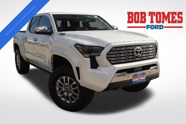 2024 Toyota Tacoma TRD Sport HV