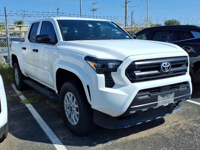 2025 Toyota Tacoma SR