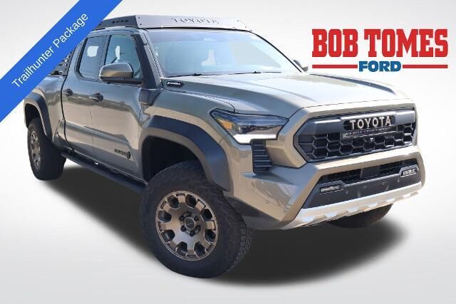 2024 Toyota Tacoma Trailhunter HV