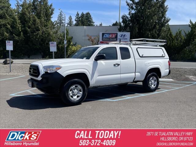 2023 Toyota Tacoma SR — photo 1 of 13