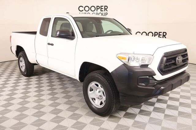 2022 Toyota Tacoma SR