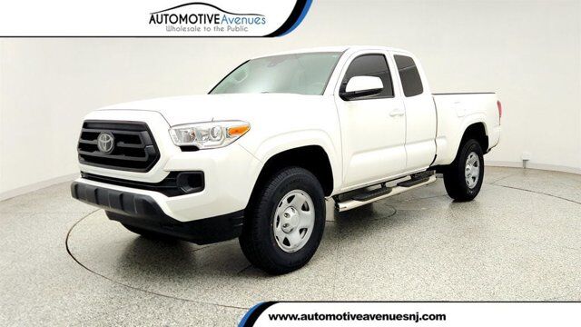 2022 Toyota Tacoma 2WD SR