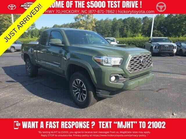 2022 Toyota Tacoma TRD Sport