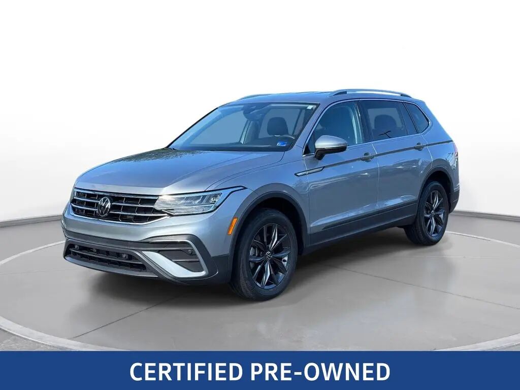 2023 Volkswagen Tiguan SE 4Motion — photo 1 of 13