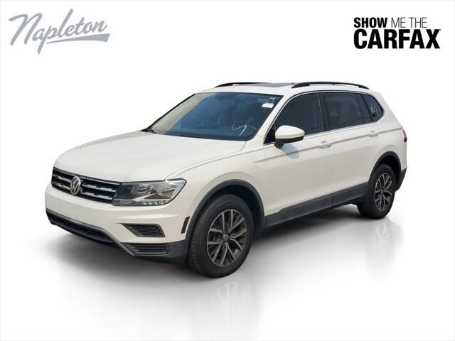 2020 Volkswagen Tiguan SE 4Motion — photo 1 of 11