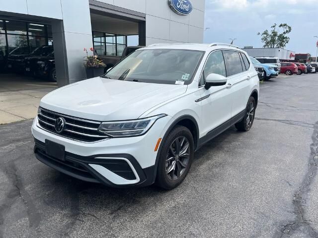 2023 Volkswagen Tiguan SE 4Motion