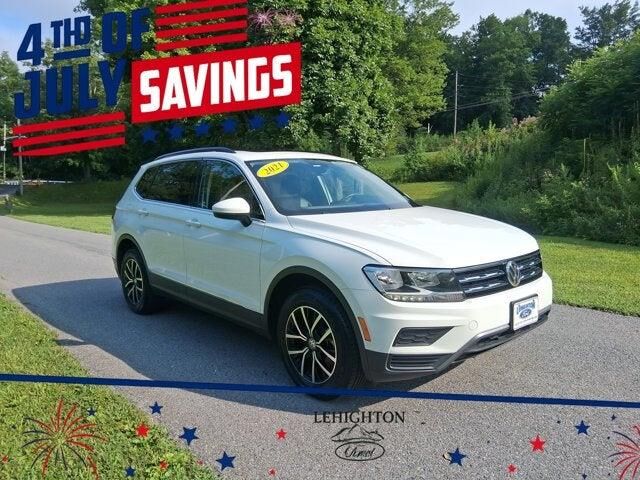 2021 Volkswagen Tiguan SE 4Motion — photo 1 of 14