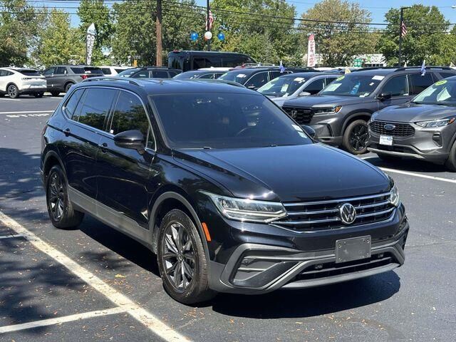 2022 Volkswagen Tiguan SE 4Motion
