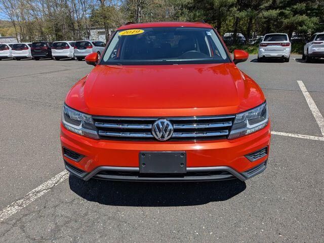 2019 Volkswagen Tiguan SE 4Motion