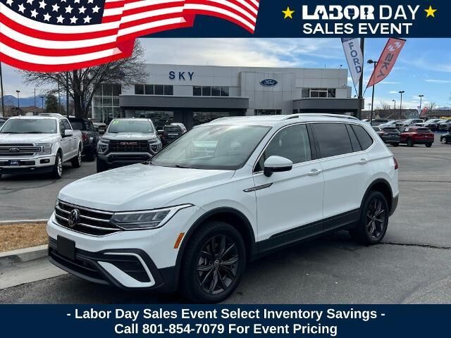 2024 Volkswagen Tiguan Wolfsburg Edition 4Motion — photo 1 of 13