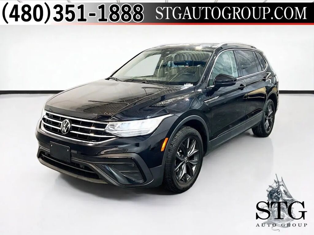 2024 Volkswagen Tiguan SE — photo 1 of 13