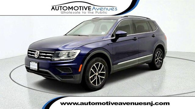 2021 Volkswagen Tiguan SE — photo 1 of 13