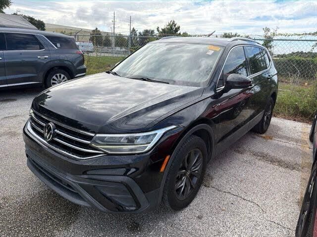 2023 Volkswagen Tiguan SE