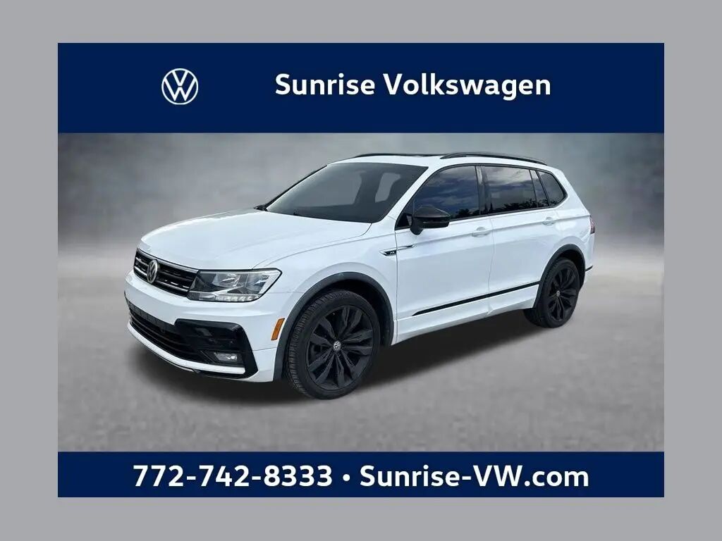 2021 Volkswagen Tiguan SE — photo 1 of 13