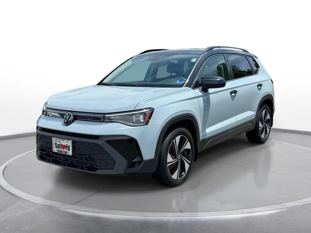 2025 Volkswagen Taos SE Black